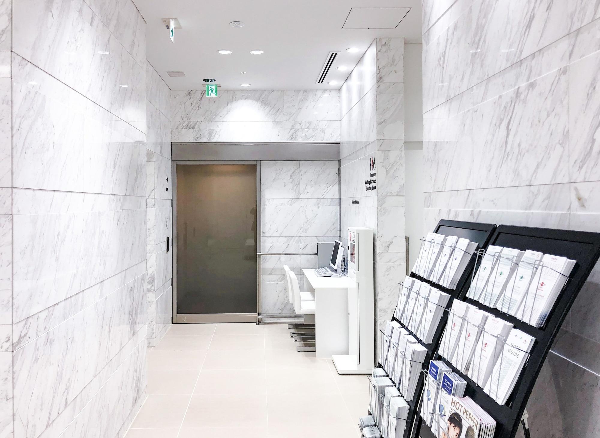 Koko Hotel Hiroshima Ekimae Buitenkant foto