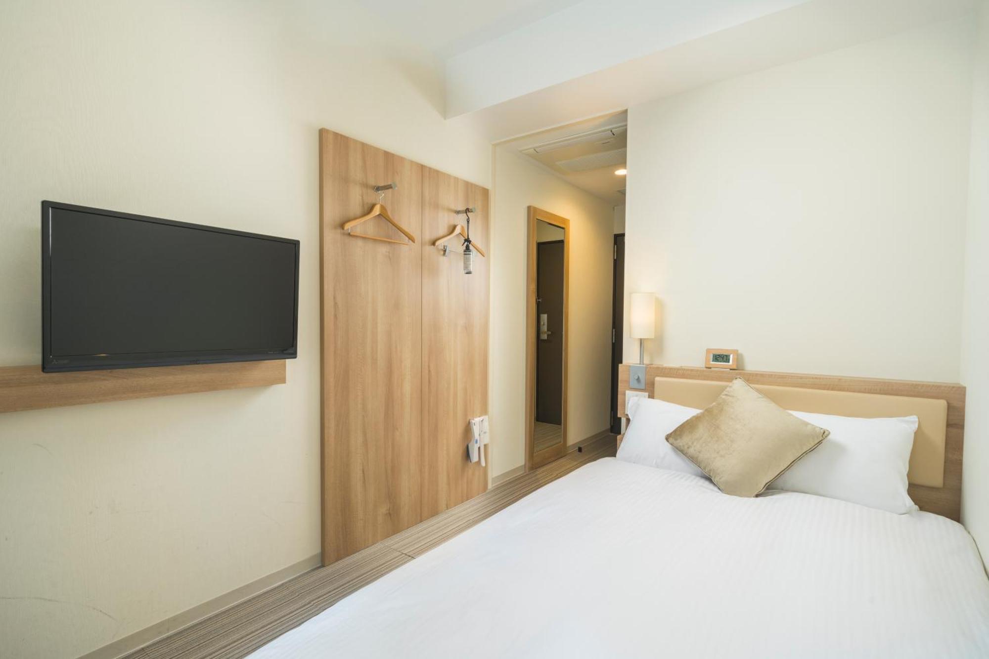 Koko Hotel Hiroshima Ekimae Buitenkant foto